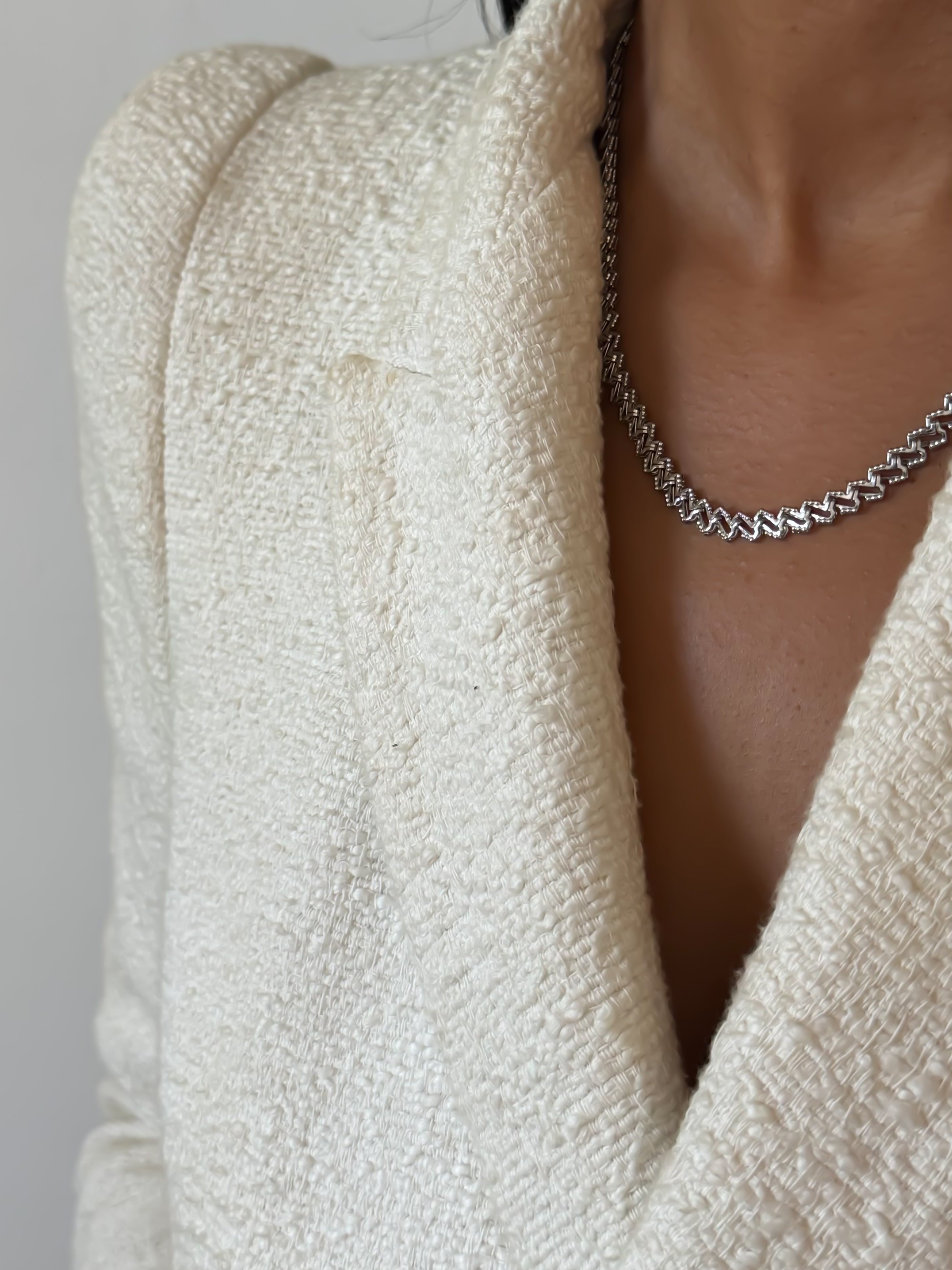 TEXTURED CHAIN NECKLACE